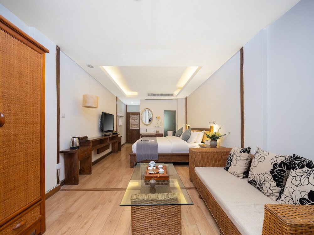 Фото Merry Inn Lijiang