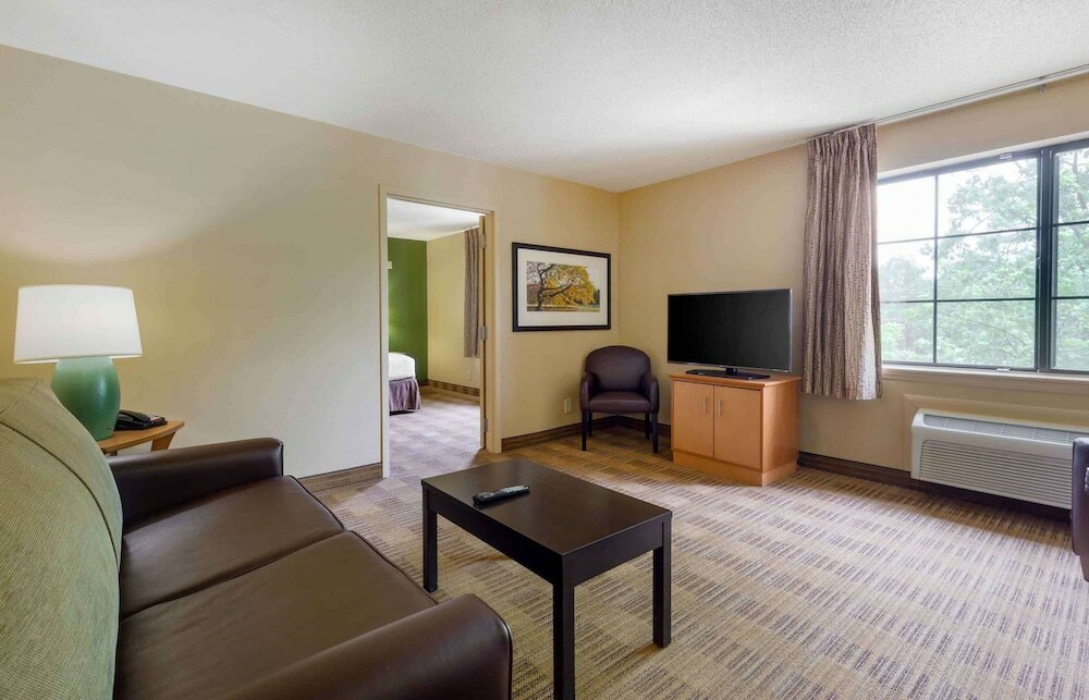 Фото Extended Stay America Suites Tampa Airport Memorial Hwy