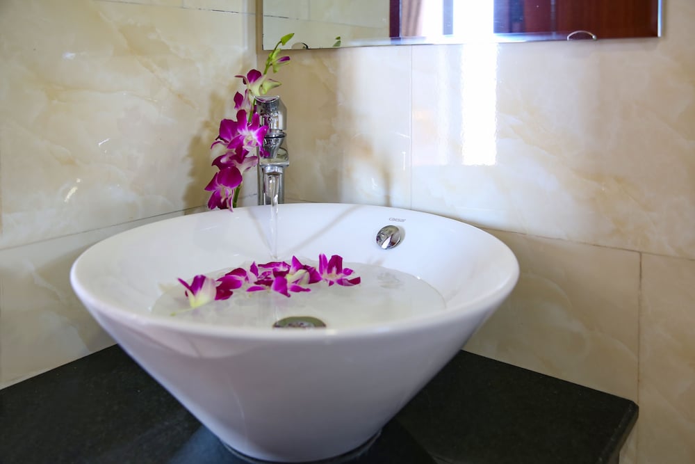 Фото Kingdom Hotel