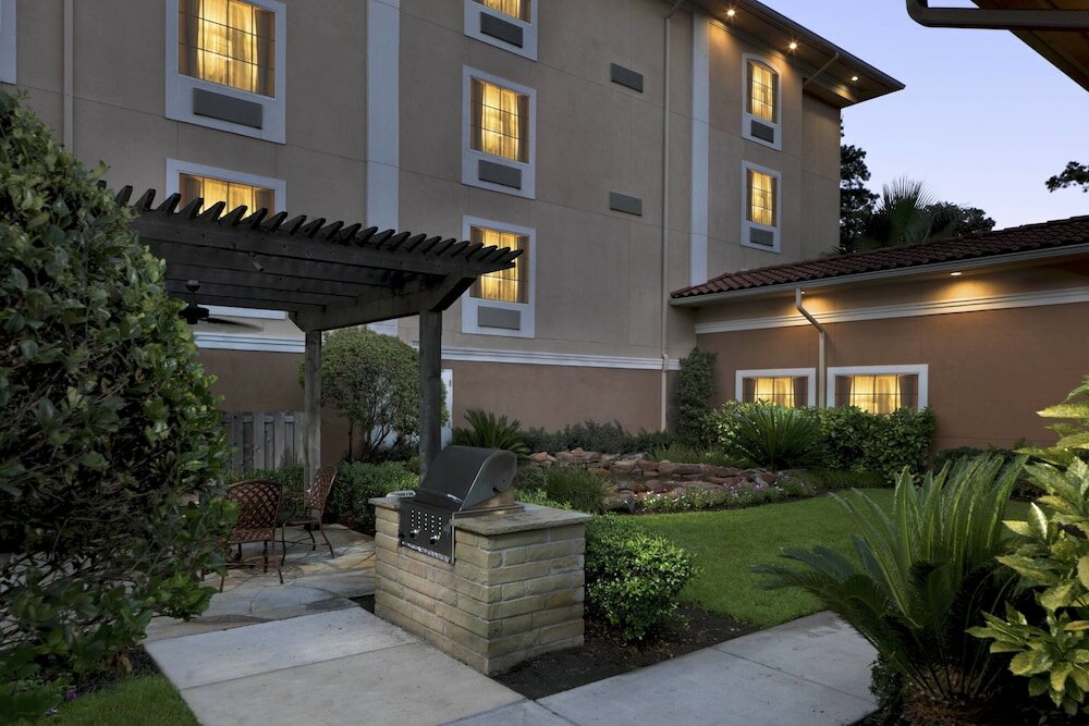 Фото TownePlace Suites by Marriott Houston Intercontinental Arpt