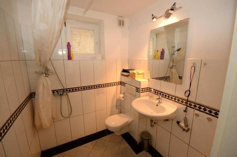 Фото Airportgästehaus Bremen