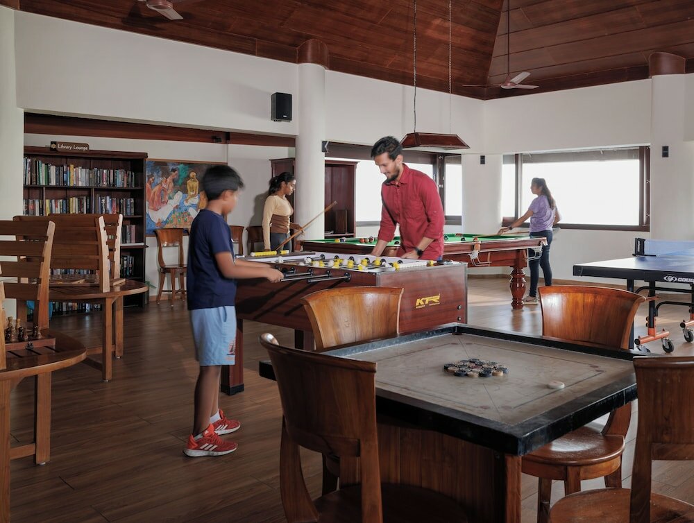 Фото Gokulam Grand Turtle On The Beach