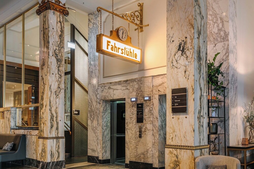 Фото Reichshof Hotel Hamburg