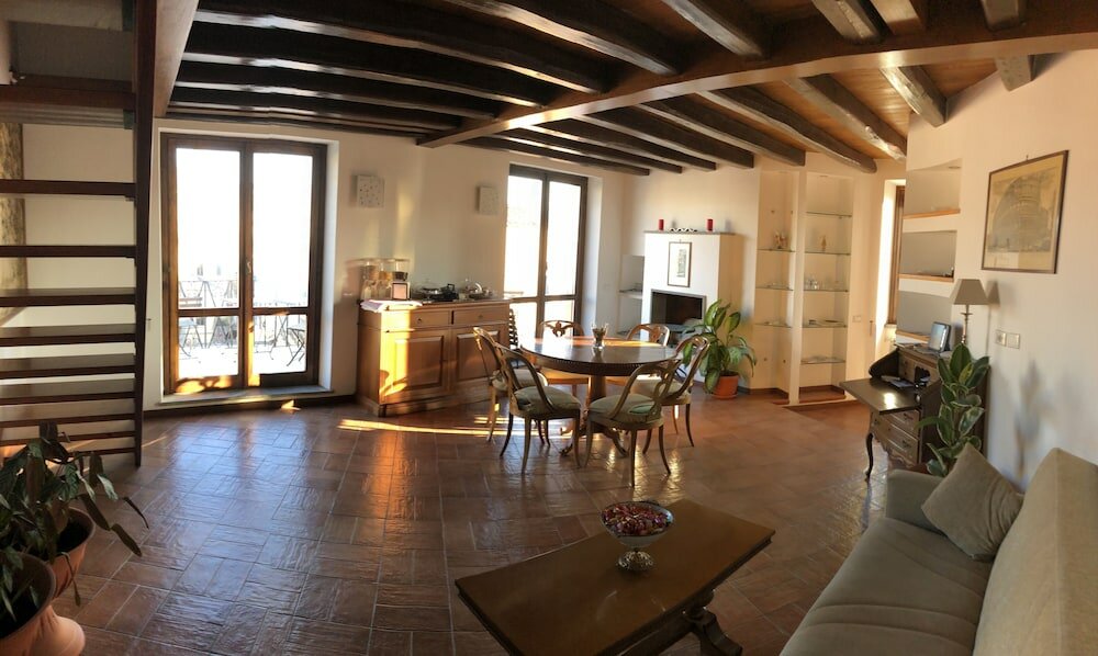 Фото Bb Il Re Alla Reginella Guest House