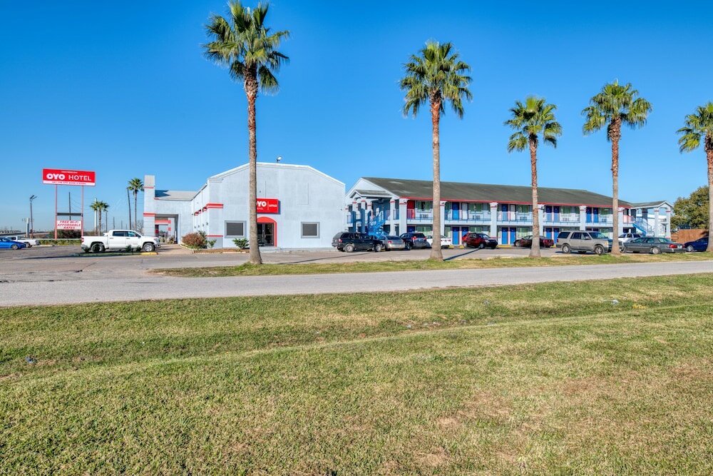 Фото Oyo Hotel Rosenberg Tx I-69