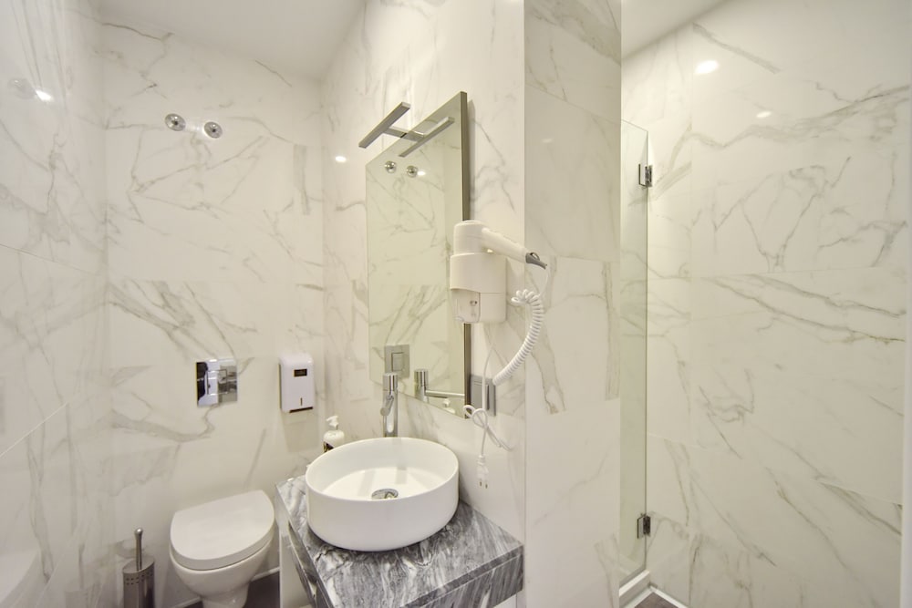 Фото My Charm Lisbon Suites