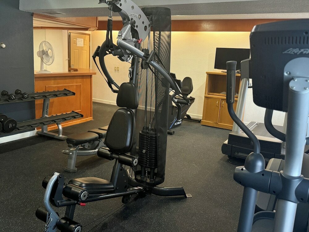 Фото Days Inn by Wyndham Drayton Valley