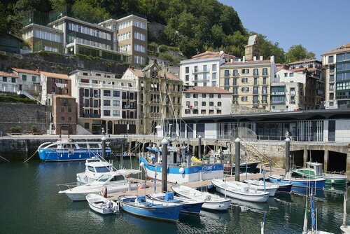 Внешний вид отеля Hotel SANSEbay в Доностия-Сан-Себастьяне, фото 3