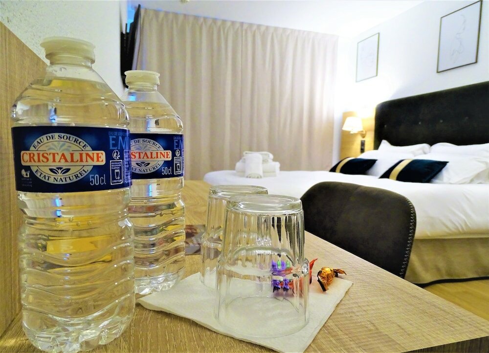 Фото Euro Hotel Paris Creteil