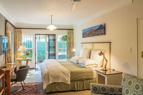 Внешний вид отеля Hedge House в Кейптауне, фото 2