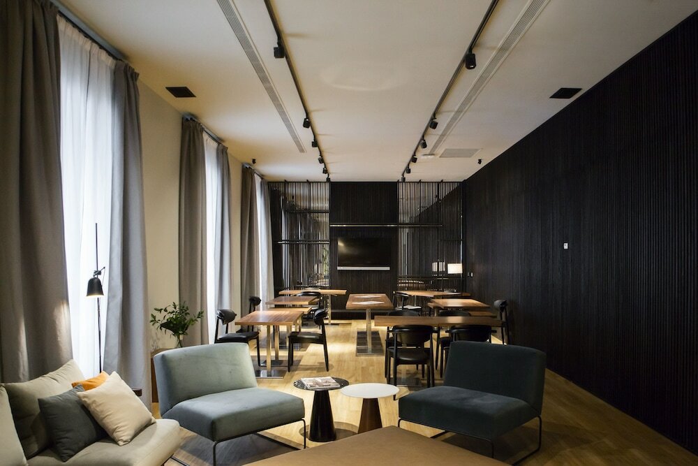 Фото Icon Embassy