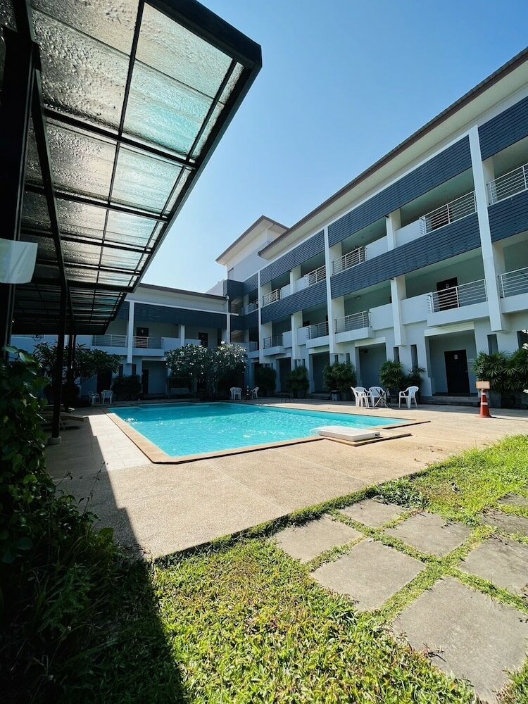 Фото Bualinn Resort Nongkhai