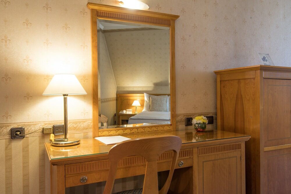 Фото Hotel Downtown