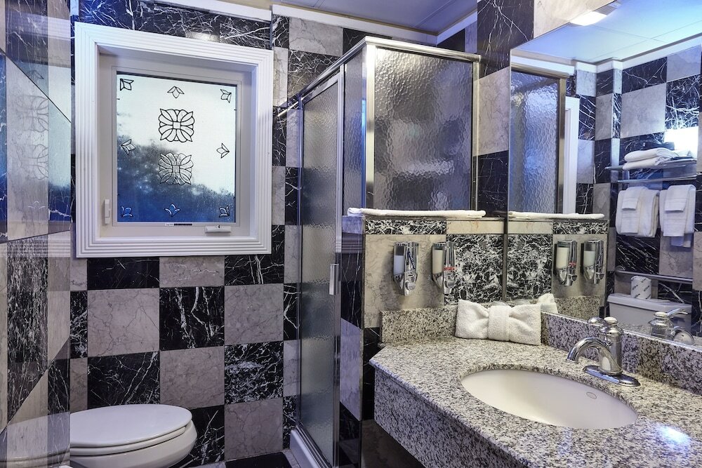 Фото Ocean Inn and Suites