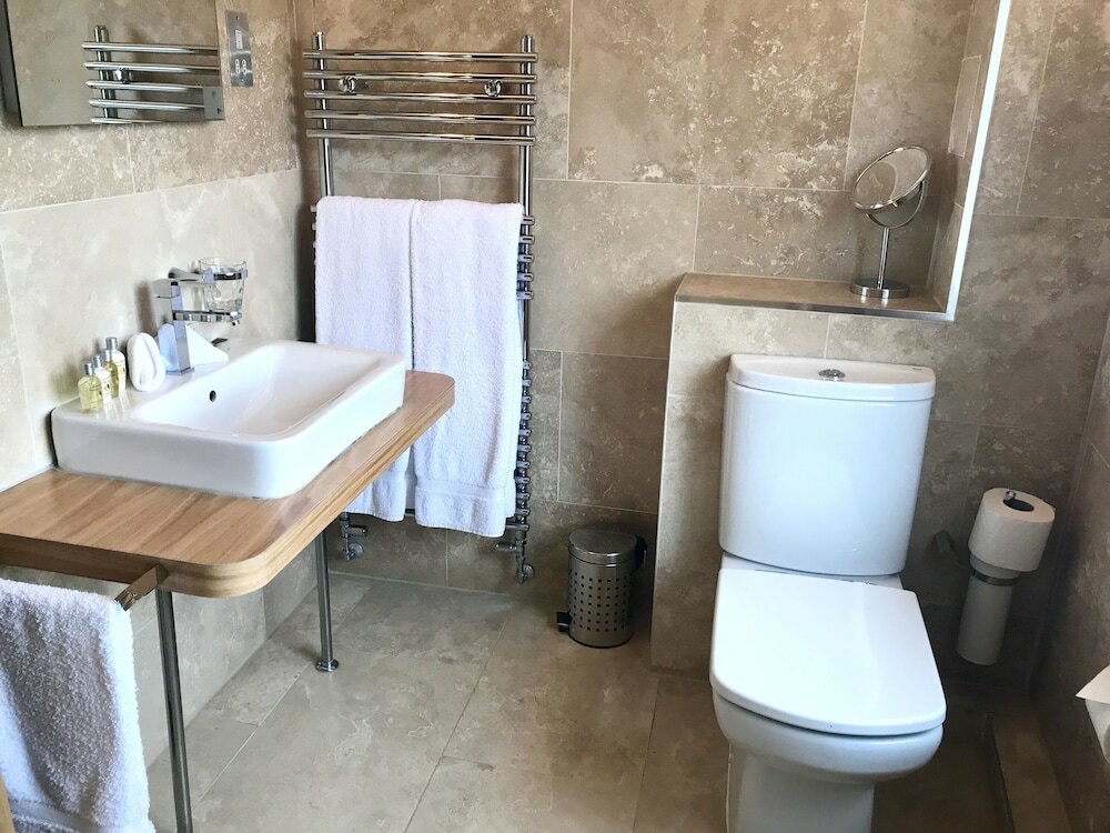 Фото Ennios Boutique Hotel Rooms