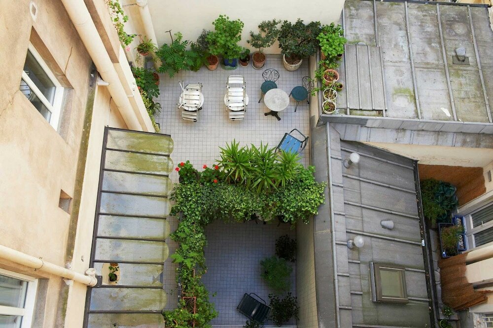 Фото Hotel Darcet Paris