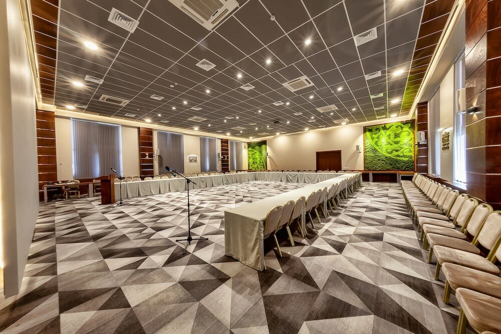 Фото Classic Hotel