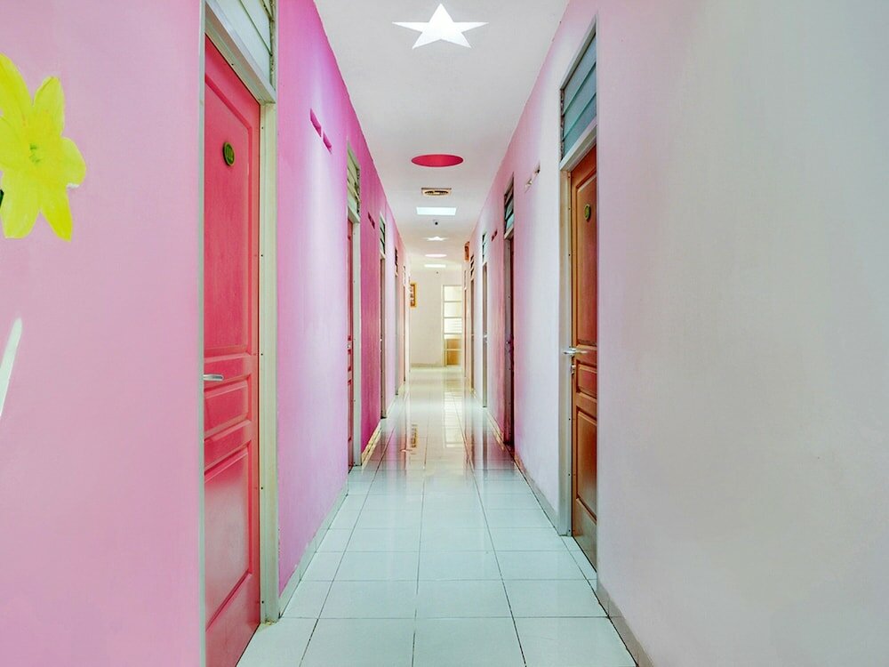 Фото Spot On 2214 Wisma Jampea