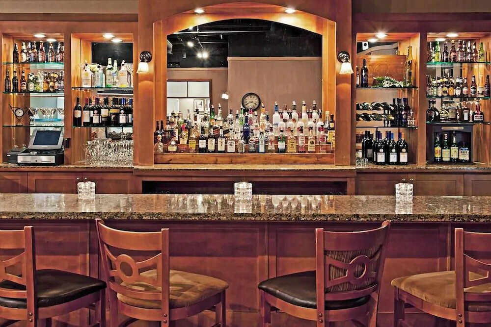 Фото Days Inn by Wyndham Warren