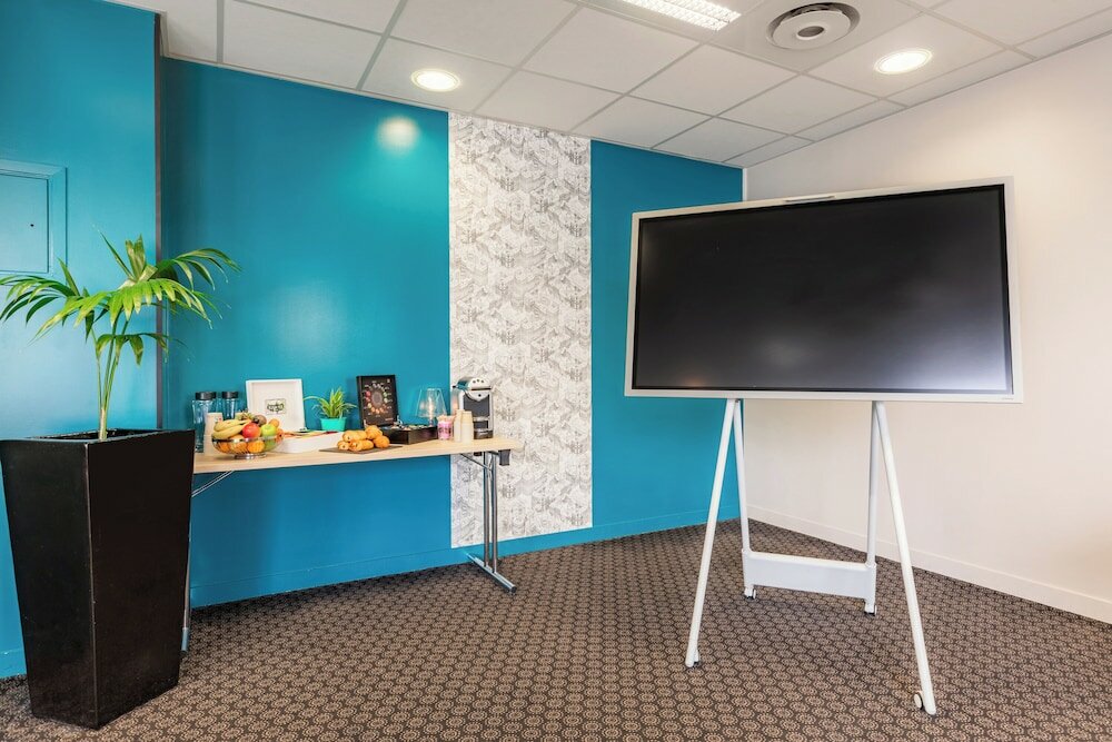 Фото Appart'City Confort Le Bourget - Aéroport