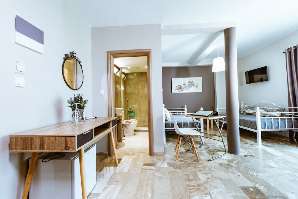 Фото Gregory Comfort Hotel