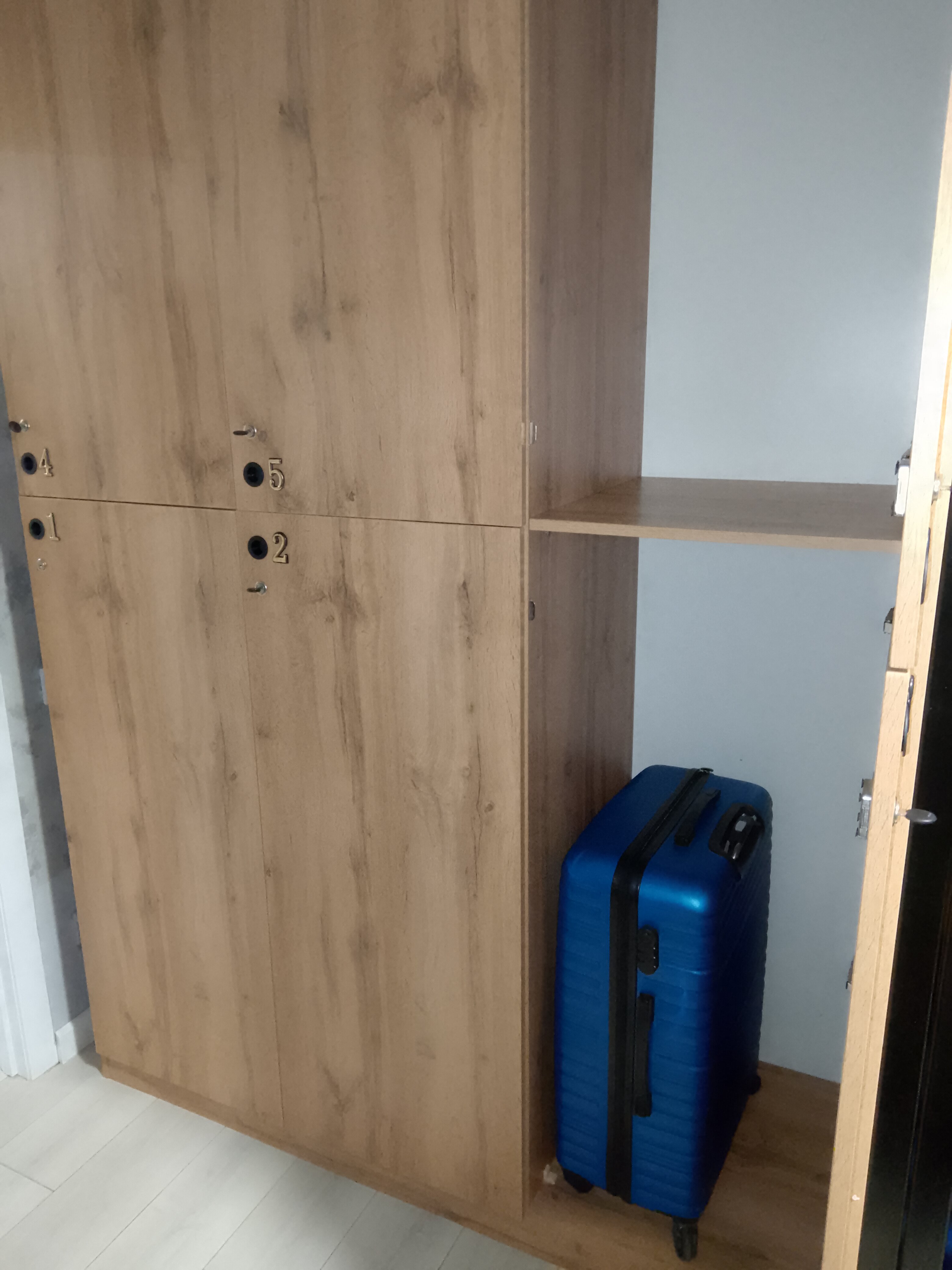 Фото Компас-комнаты у моря