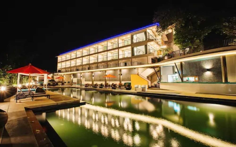 Фото Sunset Beach Club Hotel & SPA