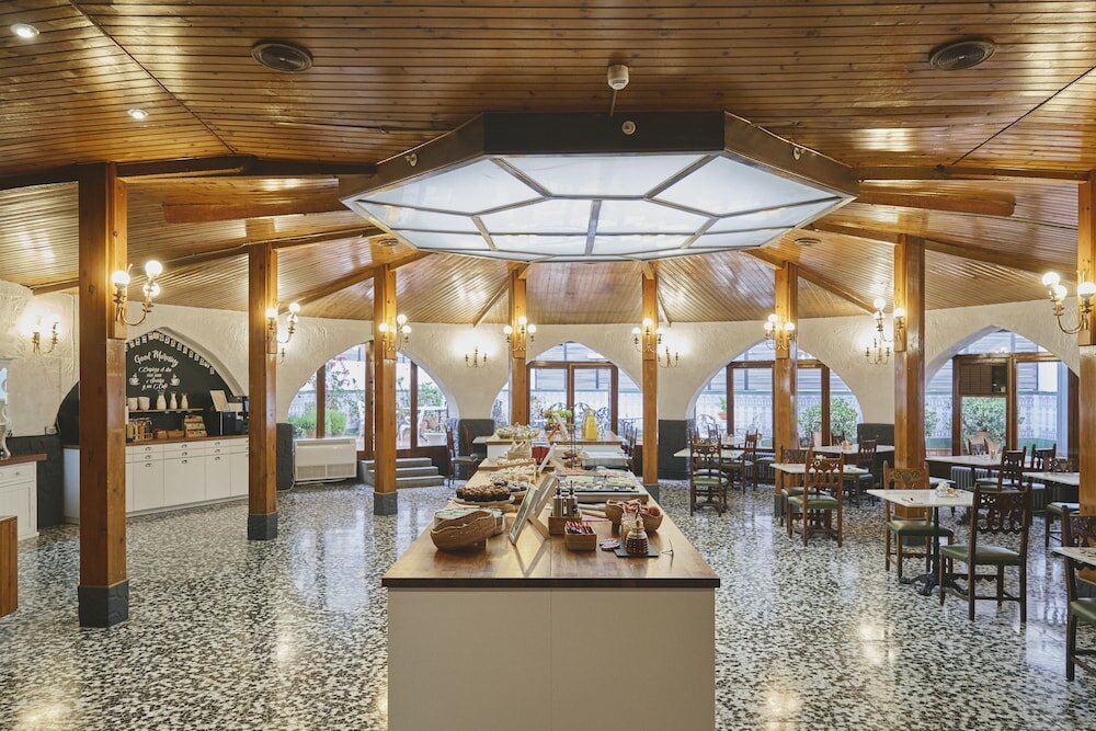 Фото Meson Castilla Atiram