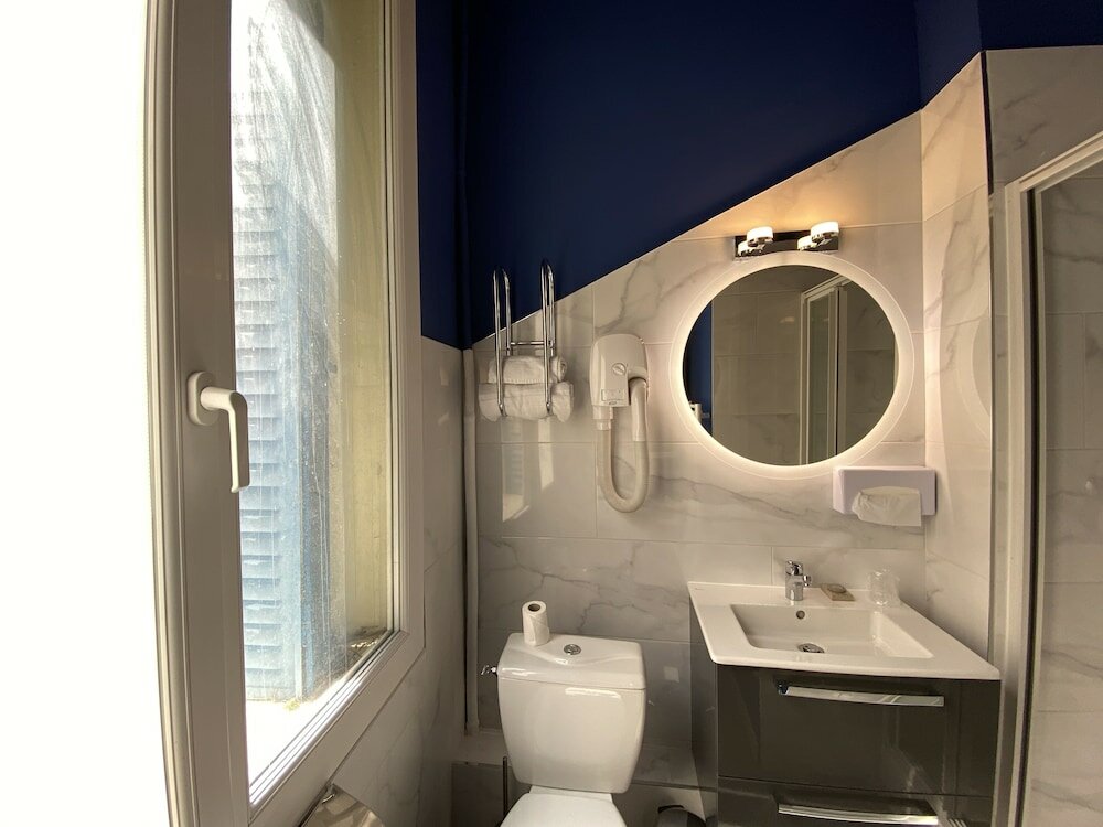 Фото Majestic Hotel