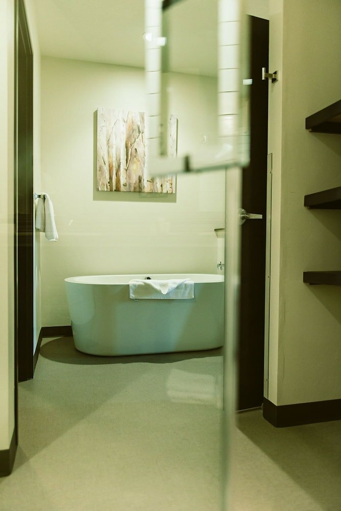 Фото Silver Creek Hotel