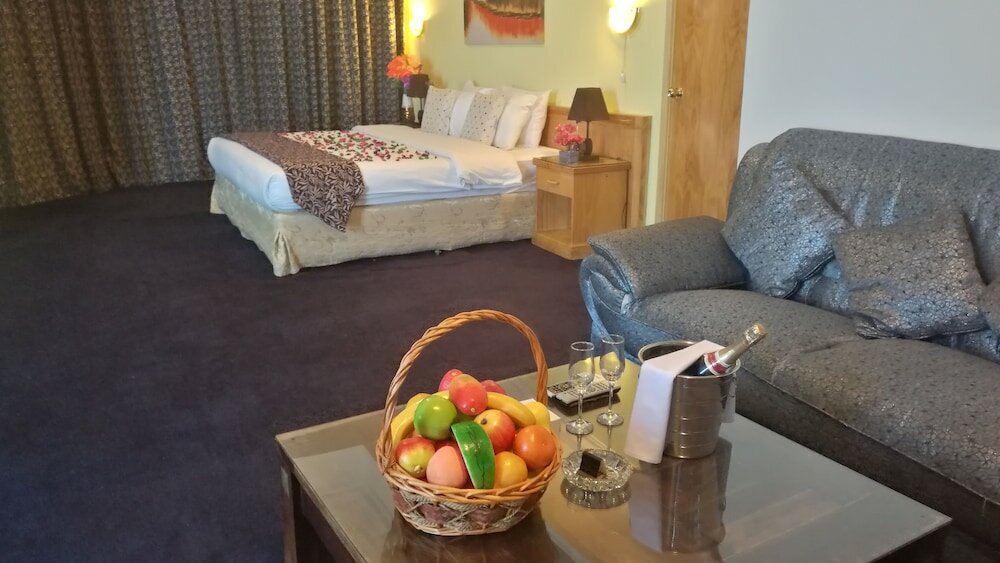 Фото Phoenicia Tower Hotel