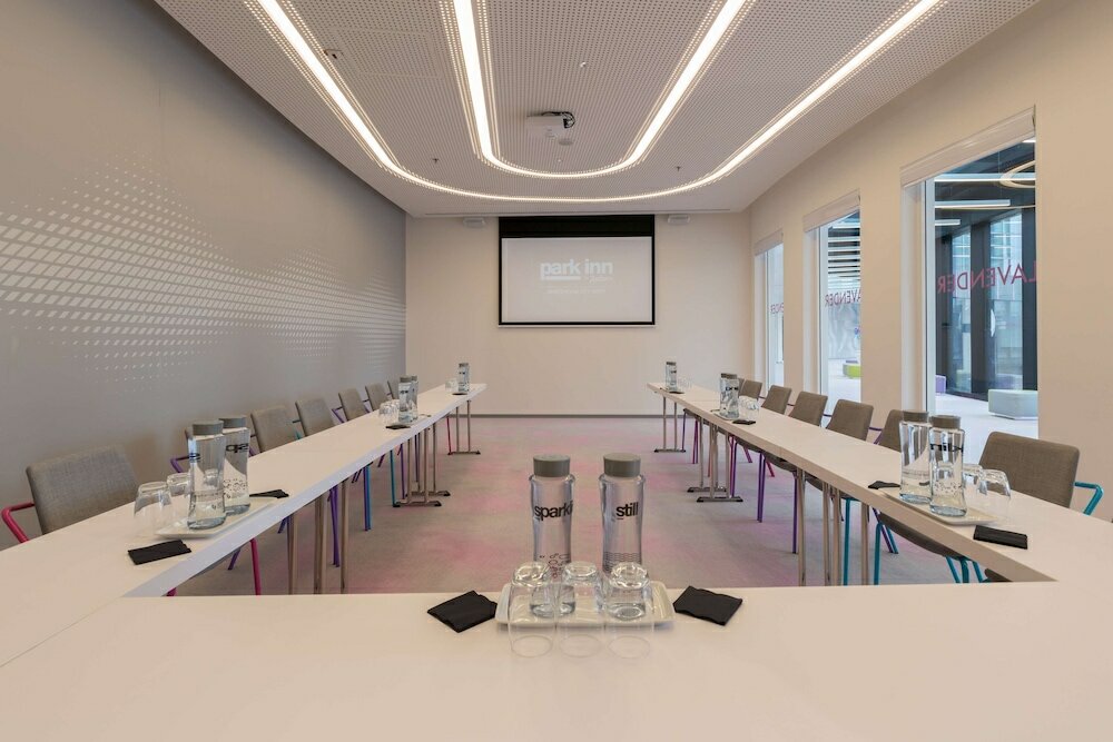 Фото Park Inn by Radisson Amsterdam City West