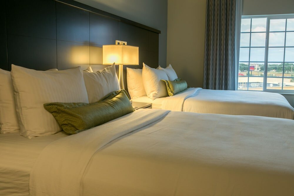 Фото Staybridge Suites Austin North - Parmer Lane, an Ihg Hotel
