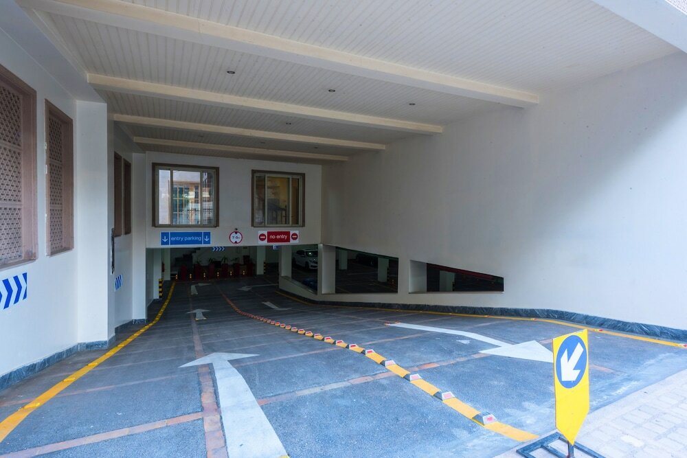 Фото Heritage Luxury Suites- All Suite hotel