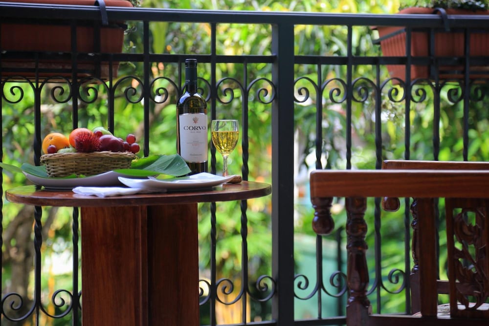 Фото Emel Boutique Hotel