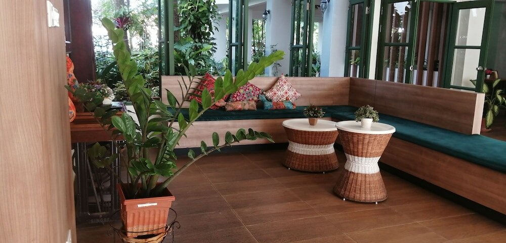 Фото The Greenery Hotel