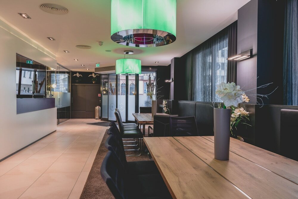 Фото Hotel Bliss Frankfurt