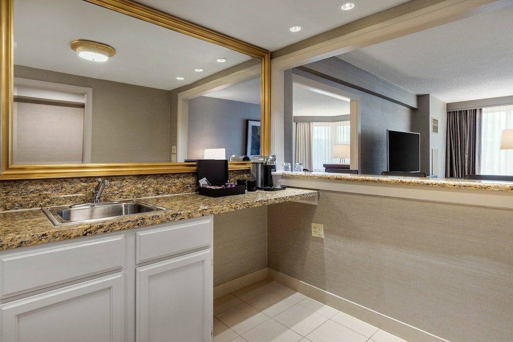 Фото Omni Richmond Hotel