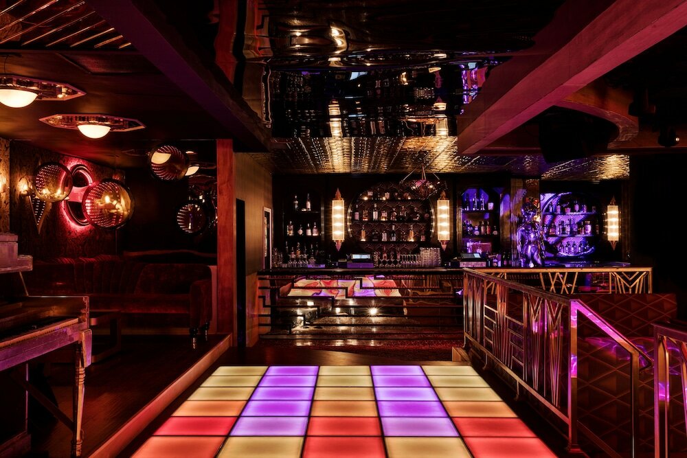 Фото The Line Hotel