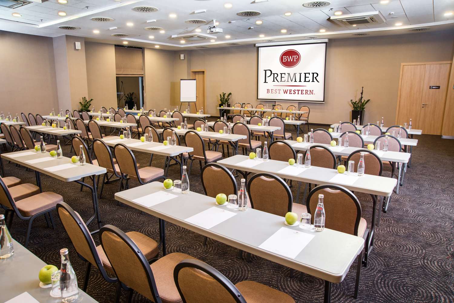 Фото Best Western Premier Sofia Airport Hotel