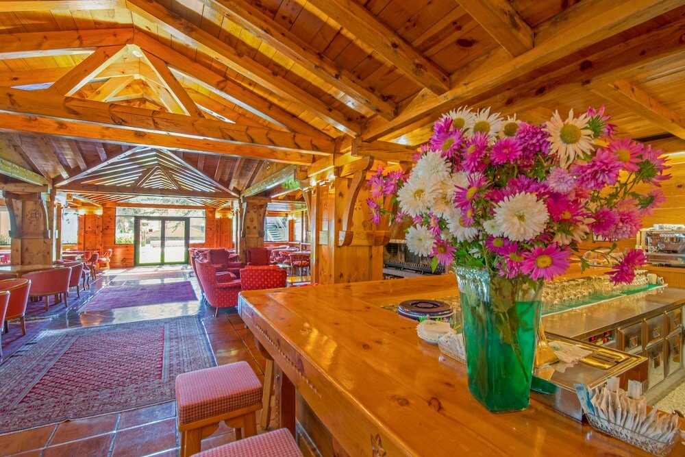 Фото Hotel Rutllan & SPA