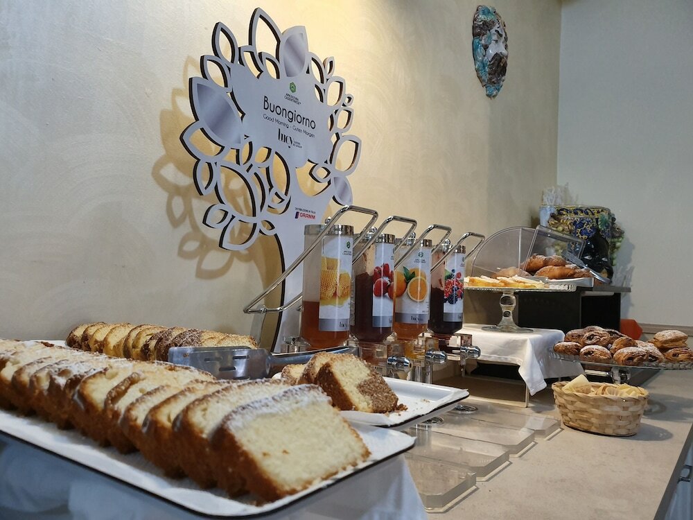 Фото Hotel Alexander