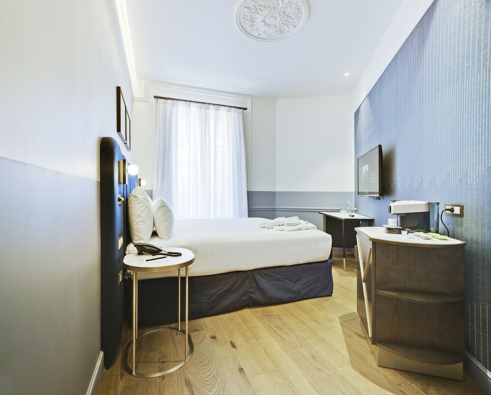 Фото Casa Alberola Alicante, Curio Collection by Hilton