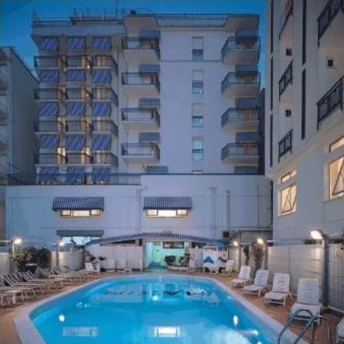 Внешний вид отеля Hotel Arena в Каттолике, фото 1