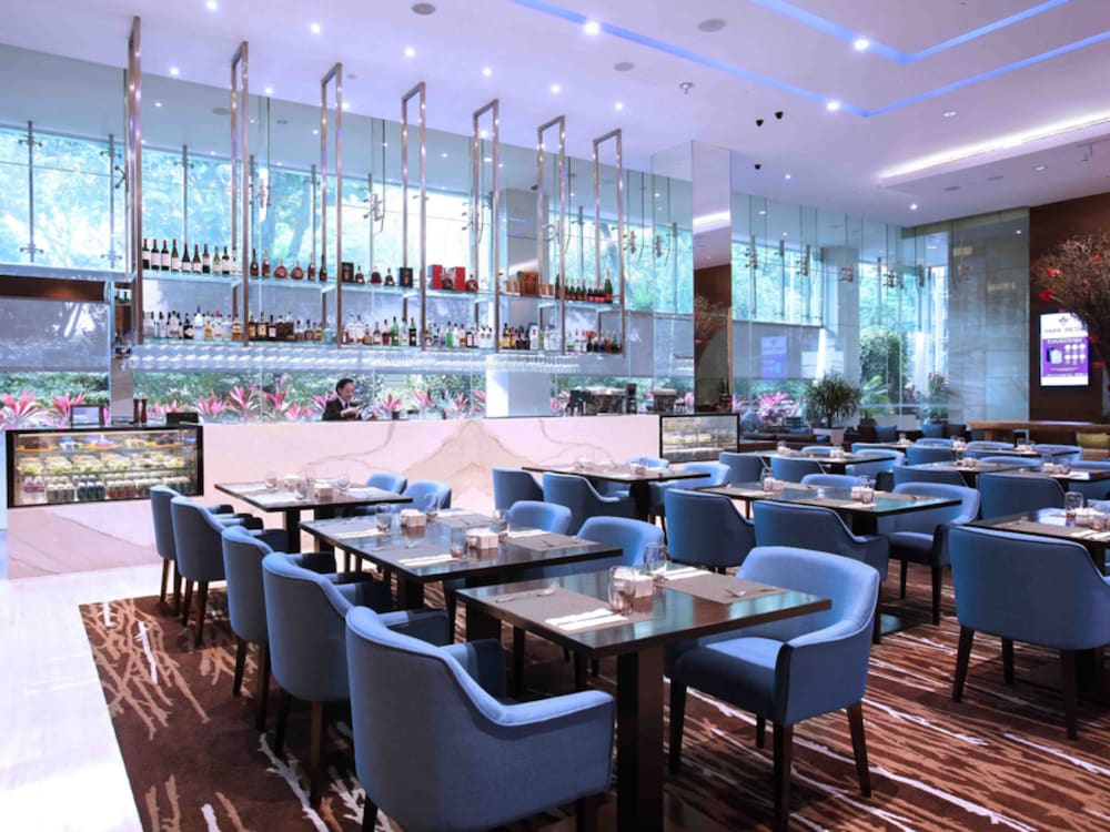 Фото Park Regis Singapore