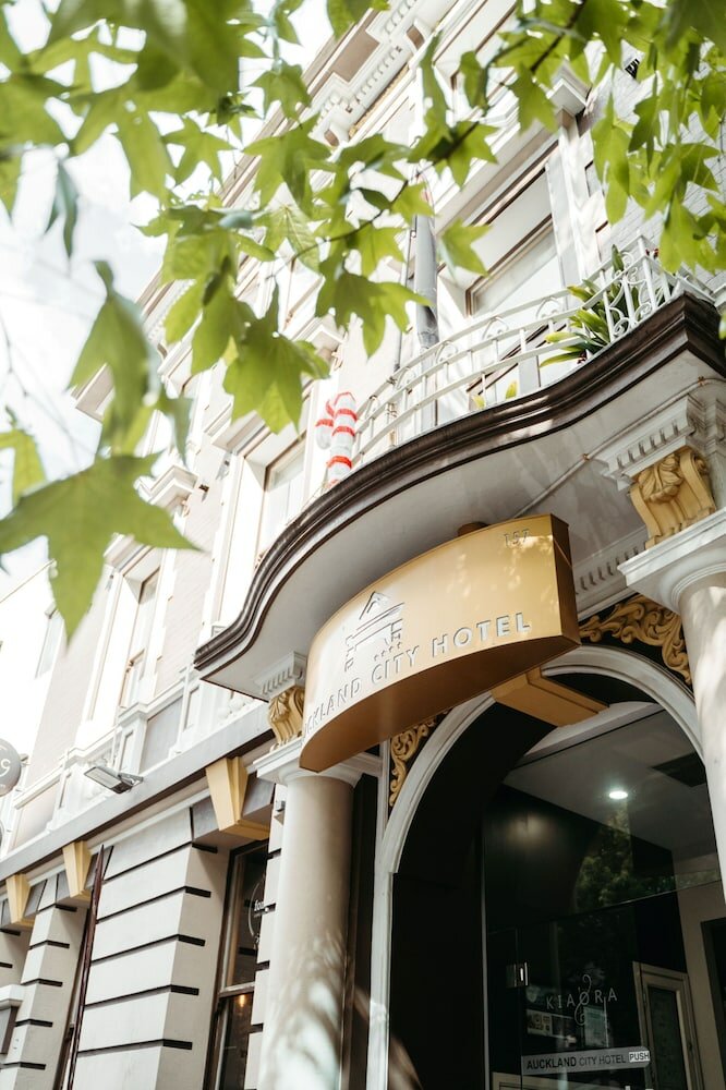 Фото Auckland City Hotel