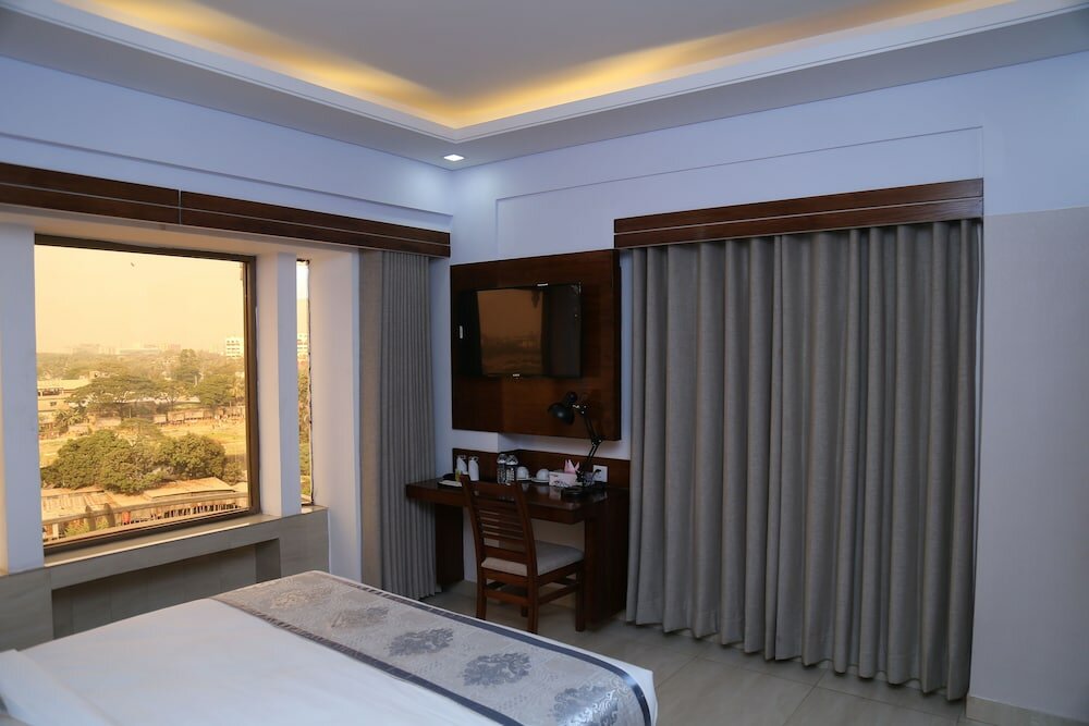 Фото White Palace Hotel