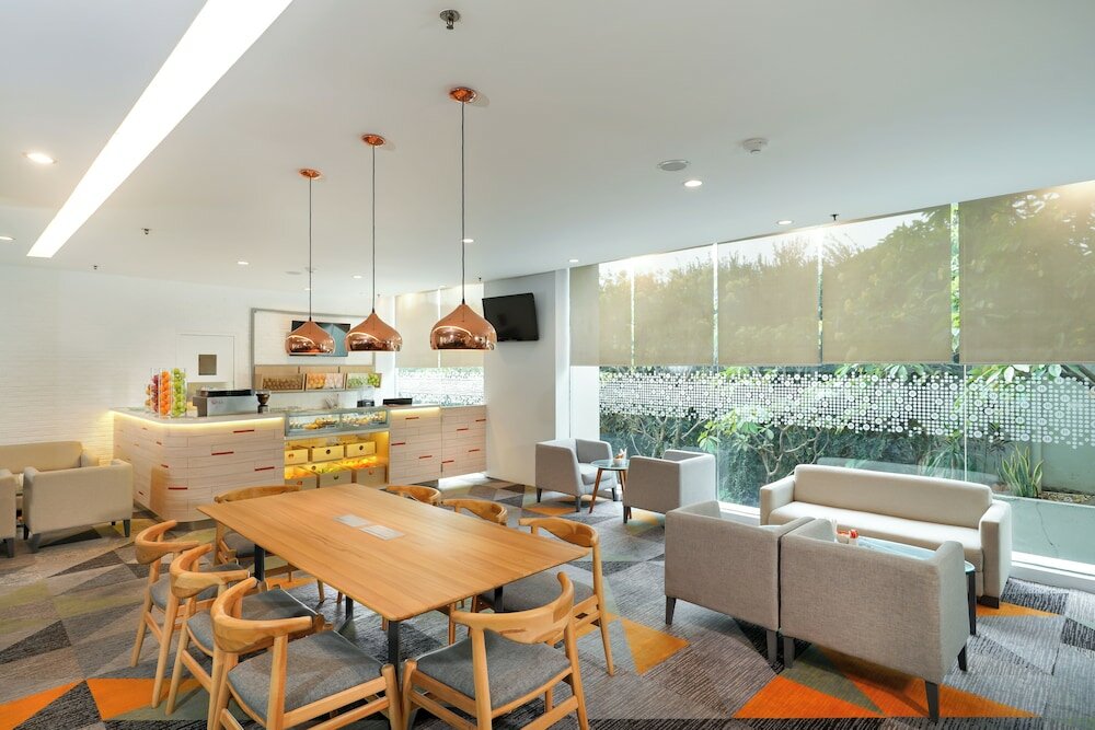 Фото Harris Hotel Tebet Jakarta
