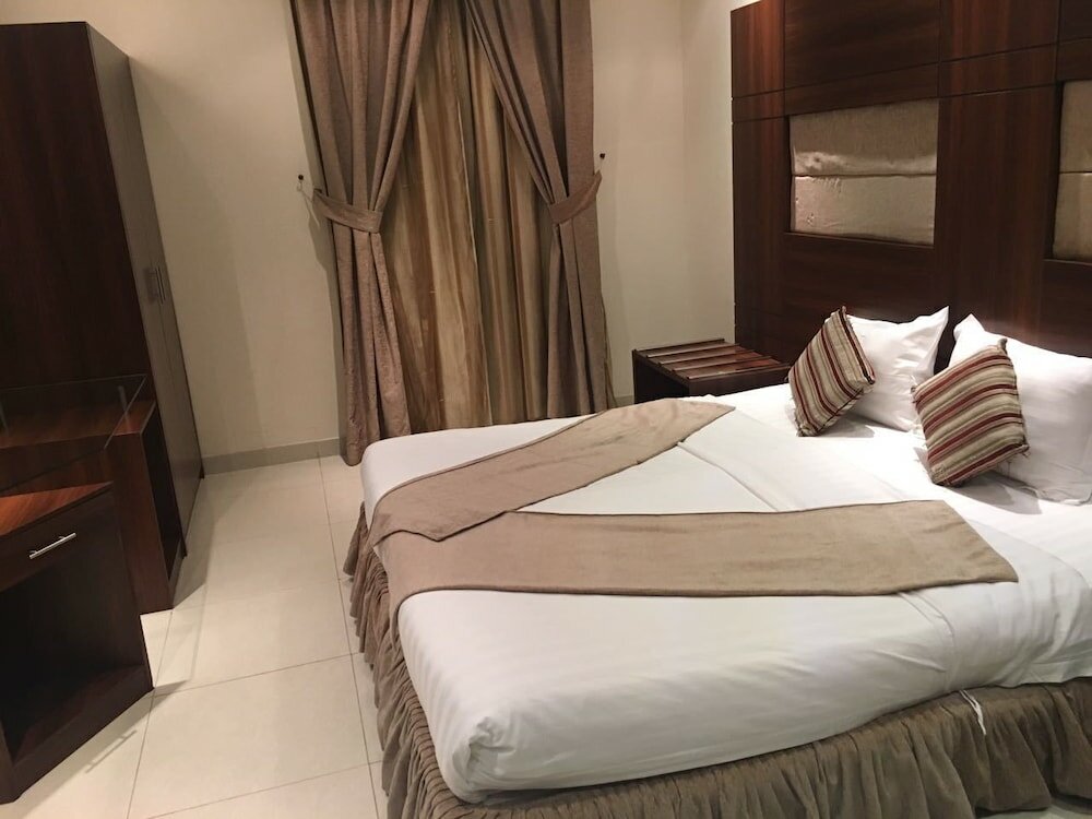 Фото Baron Al Masif