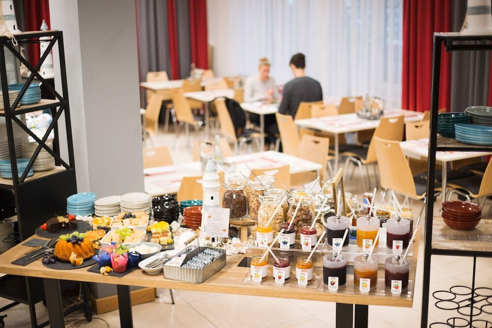 Фото MyNext - Westbahnhof Hostel One